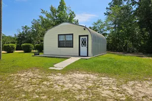 2745 Perry Rd, Cottondale, FL 32431 - Photo 10