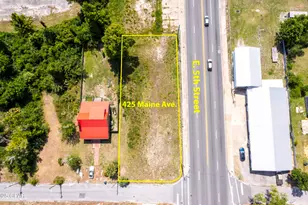 425 Maine Ave, Panama City, FL 32401 - Photo 1