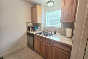 1913 Laurel Ave, Panama City, FL 32405 - Photo 6