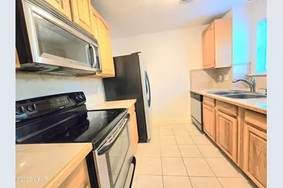 1913 Laurel Avenue #A, Panama City, FL 32405 - Photo 4