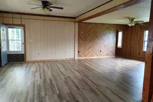 25414 Evans St, Altha, FL 32421 - Photo 6