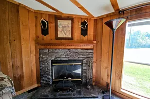 20512 Dickerson Rd, Fountain, FL 32438 - Photo 16