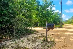 20512 Dickerson Rd, Fountain, FL 32438 - Photo 32