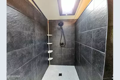 20512 Dickerson Road, Fountain, FL 32438 - Photo 22