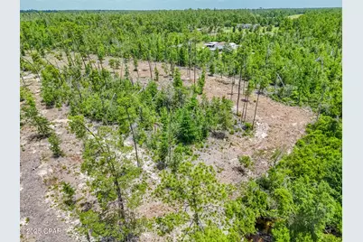 16208 Kathy Lane, Youngstown, FL 32466 - Photo 14