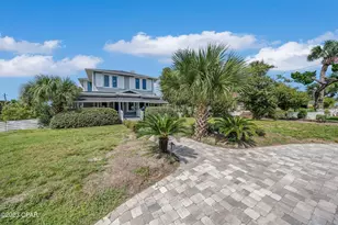 2316 W Beach Dr, Panama City, FL 32401 - Photo 1