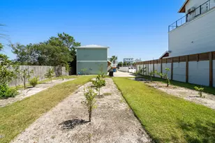 21806 Webb St, Panama City Beach, FL 32413 - Photo 34