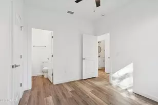 848 E 12th Ct, Panama City, FL 32401 - Photo 6