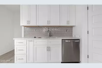 1142 Mulberry Avenue, Panama City, FL 32401 - Photo 8