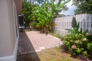 7009 N Lagoon Dr, Panama City Beach, FL 32408 - Photo 20