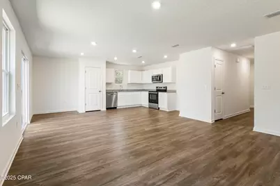 1701 Randolph Drive, Chipley, FL 32428 - Photo 6