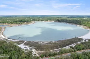 4131 Aquarius Dr, Chipley, FL 32428 - Photo 20