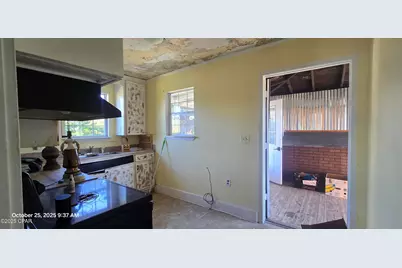 [Address not provided], Panama City, FL 32405 - Photo 2