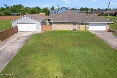 3031 E 12th Street, Lynn Haven, FL 32444 - Photo 28