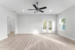 640 Norris Dr, Port Saint Joe, FL 32456 - Photo 18