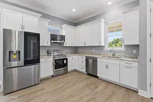 2445 Mercedes Ave, Panama City, FL 32405 - Photo 2