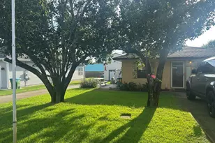 110 S Vestavia St, Panama City Beach, FL 32413 - Photo 4