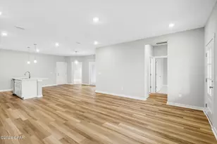 2306 Myrtle Ct, Panama City, FL 32405 - Photo 10