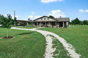 20624 Co Rd 275, Altha, FL 32421 - Photo 6