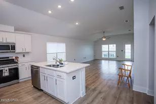 274 Bayou Bend Ln, Panama City, FL 32404 - Photo 2