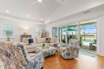 8894 Coral Reef Way, Panama City Beach, FL 32413 - Photo 2