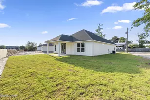 2010 Norwood Pl, Panama City, FL 32405 - Photo 2