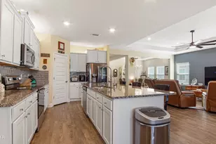 406 Albert Meadow Ln, Panama City, FL 32404 - Photo 6