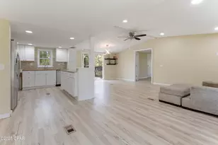 3361 Yvonne Dr, Chipley, FL 32428 - Photo 4