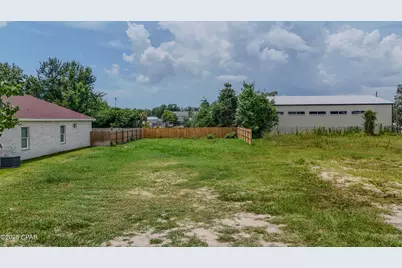 1404 Wisconsin Avenue, Lynn Haven, FL 32444 - Photo 1