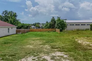 1404 Wisconsin Ave, Lynn Haven, FL 32444 - Photo 1