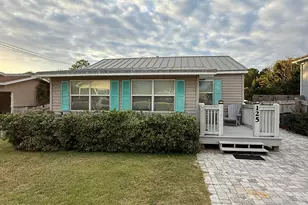 125 Malaga Pl, Panama City Beach, FL 32413 - Photo 2