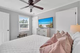 125 Malaga Pl, Panama City Beach, FL 32413 - Photo 22