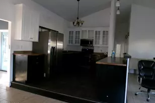 1002 E 2nd Ct, Panama City, FL 32401 - Photo 4