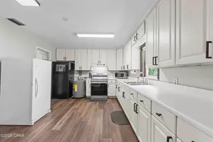 2811 E 13th St, Panama City, FL 32401 - Photo 16