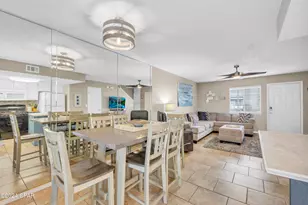 137 W Leslie Ln, Panama City Beach, FL 32407 - Photo 8