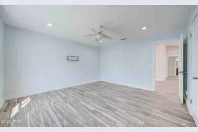911 Pelican Place, Panama City Beach, FL 32407 - Photo 18