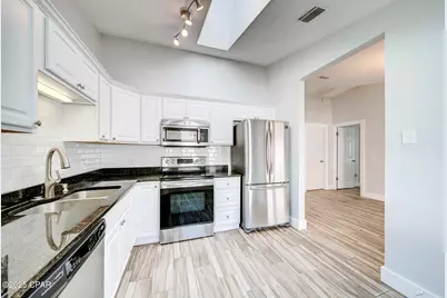 911 Pelican Place, Panama City Beach, FL 32407 - Photo 14