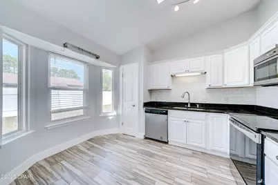 911 Pelican Place, Panama City Beach, FL 32407 - Photo 12