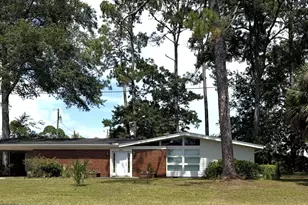 2203 Monument Ave, Port Saint Joe, FL 32456 - Photo 1