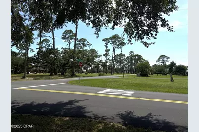 2203 Monument Avenue, Port Saint Joe, FL 32456 - Photo 16