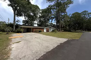 2203 Monument Ave, Port Saint Joe, FL 32456 - Photo 14