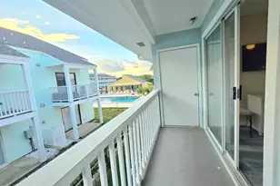 17642 Front Beach Rd, Panama City Beach, FL 32413 - Photo 12