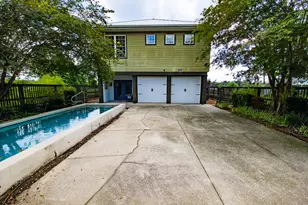 7325 Suwanee Ave Ave, Southport, FL 32409 - Photo 8