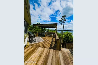 7325 Suwanee Ave Avenue, Southport, FL 32409 - Photo 16