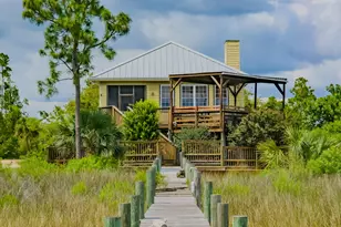 7325 Suwanee Ave Ave, Southport, FL 32409 - Photo 6