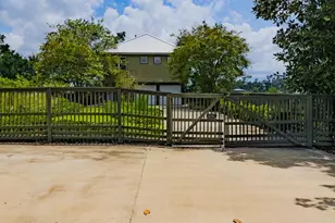 7325 Suwanee Ave Ave, Southport, FL 32409 - Photo 14