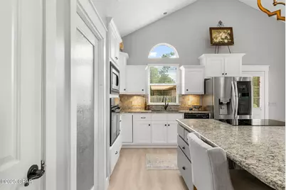 3702 Tippecanoe Lane, Southport, FL 32409 - Photo 14