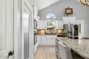 3702 Tippecanoe Ln, Southport, FL 32409 - Photo 14