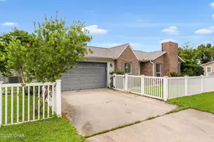 4035 Woodridge Rd, Panama City, FL 32405 - Photo 2