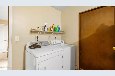 10541 Highway 2301, Youngstown, FL 32466 - Photo 20